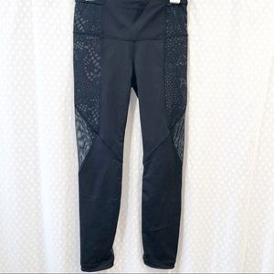 LULULEMON • Black run with the sun mesh tight 4